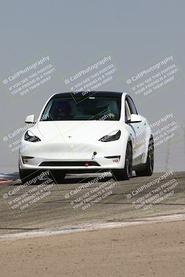 media/Sep-14-2024-Speed Ventures (Sat) [[a2bf28f496]]/Yellow Group/Session 2 (Grapevine)/